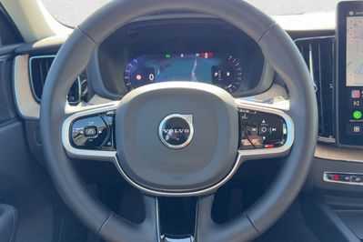 Volvo XC60 B5 B AWD Plus Bright aut
