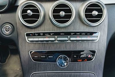 Mercedes Klasa C 200 4MATIC Avantgarde