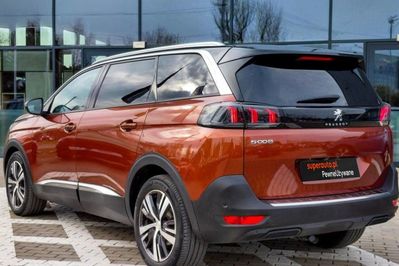 Peugeot 5008 2.0 BlueHDi  S&S EAT8