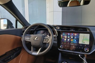 Lexus RZ 300e Prestige