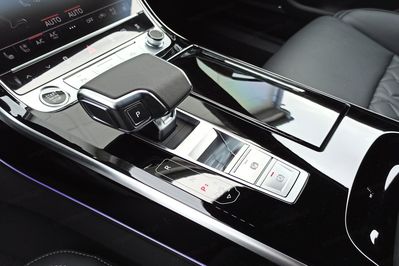 Audi A8 50 TDI quattro