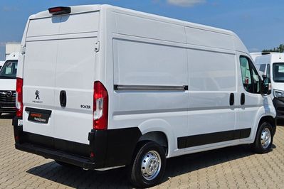 Peugeot Boxer BlueHDi L2H2