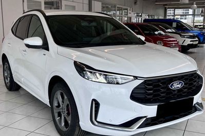 Ford Kuga ST-Line X eCVT 2.5 FHEV FWD