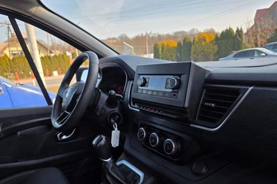 Renault Trafic 2.0 dCi L2H1 Extra EDC