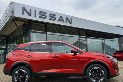 Nissan Qashqai N-Connecta Xtronic 1.3 DIG-T mHEV