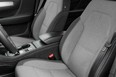 Volvo XC40 T3 Momentum Pro