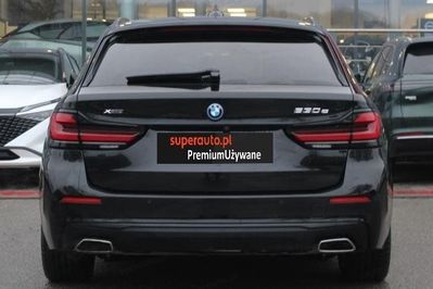 BMW Seria 5 Touring 530e xDrive Luxury Line