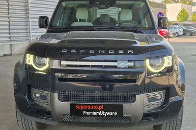 Land Rover Defender 110 3.0 D250 X-Dynamic SE
