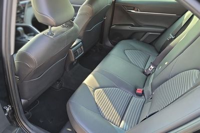 Toyota Camry 2.5 Hybrid Prestige