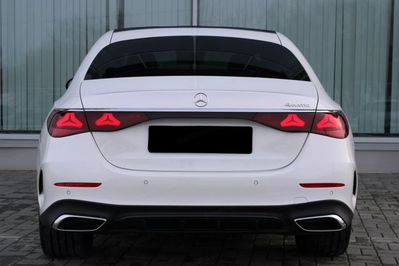 Mercedes Klasa E 220 d  4-Matic AMG