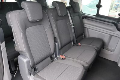 Ford Transit Custom Kombi M1 320 L2H1 Trend
