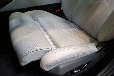 BMW Seria 5 530e xDrive PHEV M Sport aut