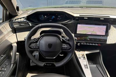Peugeot 408 GT Exclusive S&S e-DCS6 1.2 PureTech mHEV