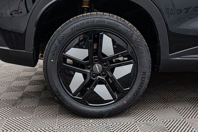 Omoda 5 1.5 T-GDI Hybrid Premium DHT