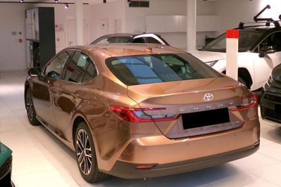 Toyota Camry Prestige 2.5 Hybrid Dynamic Force