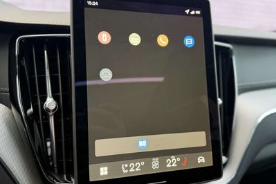 Volvo XC60 T8 Plug-In Hybrid AWD Ultra Black Edition