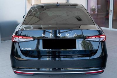 Skoda Superb L&K 2.0 TSI DSG 4x4