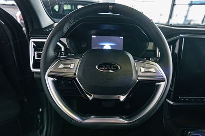 Jac T9 8AT 4x4