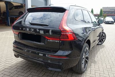 Volvo XC60 T6 Plug-In Hybrid AWD Ultra Dark