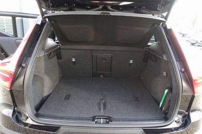 Volvo XC40 B4 Plus Black Edition