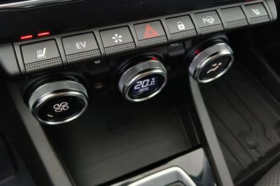 Renault Arkana 1.6 E-Tech Techno MMT