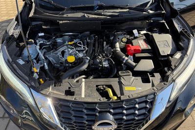 Nissan Juke N-Connecta 1.0 DIG-T AT