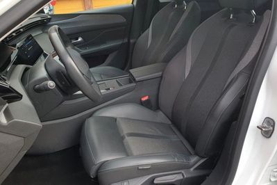 Peugeot 308 1.5 BlueHDi Allure Pack