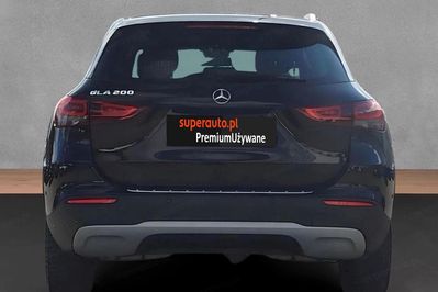 Mercedes GLA 200