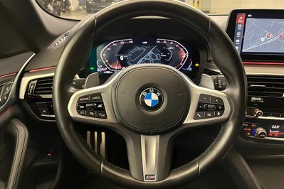 BMW Seria 5 530d xDrive mHEV aut