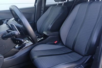 Peugeot 2008 1.5 BlueHDi Allure Pack S&S EAT8