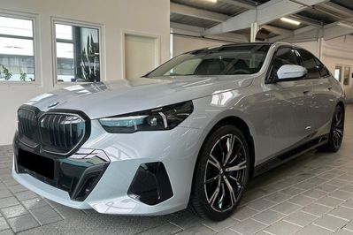 BMW Seria 5 520i M Sport