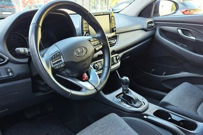 Hyundai i30 1.5 T-GDI Smart DCT