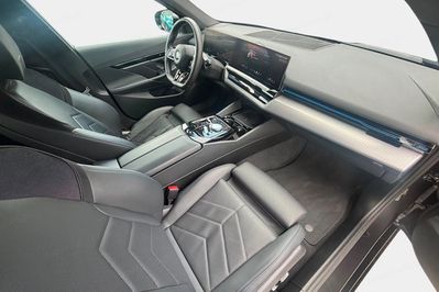 BMW Seria 5 520d xDrive M Sport