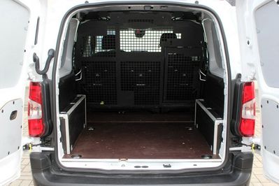 Peugeot Partner Van L2H1 Zabudowa Brygadowa