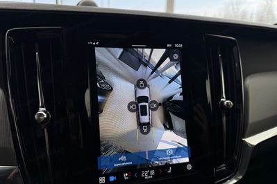 Volvo V90 T8 AWD Plug-In Hybrid R-Design aut