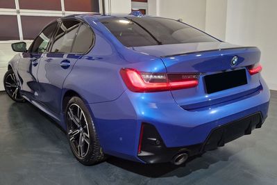 BMW Seria 3 330i xDrive M Sport