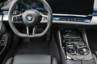 BMW Seria 5 520d xDrive M Sport