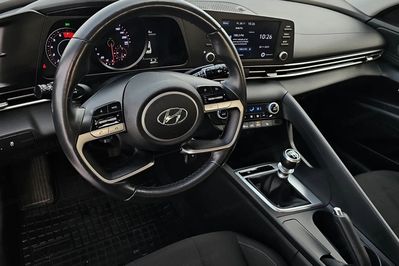 Hyundai Elantra 1.6 Smart