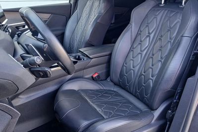 Peugeot 5008 1.6 PureTech GT Pack S&S EAT8