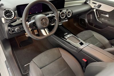 Mercedes Klasa A 220 4-Matic AMG Line
