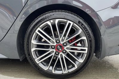 Kia ProCeed 1.6 T-GDI GT DCT