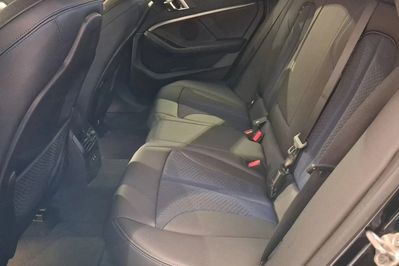 BMW Seria 2 Gran Coupe 218i M Sport