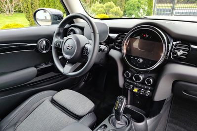 Mini Mini Cooper SE Classic Trim