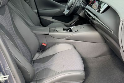 DS N°4 Pallas eDCS6 1.2 mHEV