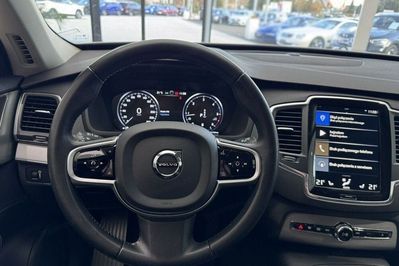 Volvo XC90 B5 D Momentum AWD