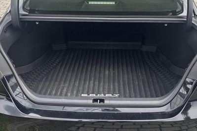 Toyota Camry 2.5 Hybrid Comfort CVT