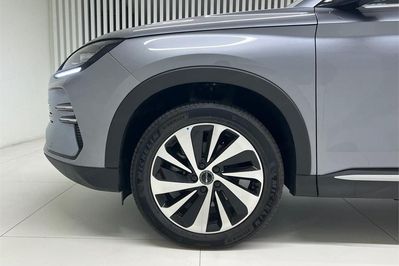 BYD Seal U DM-i  Design AWD
