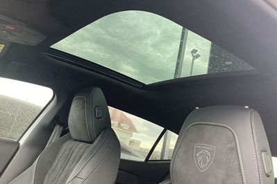 Peugeot 408 GT Exclusive S&S 1.2 mHEV  e-DSC6