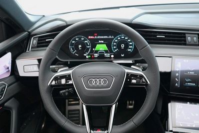 Audi Q8 SQ8 TFSI quattro Tiptronic