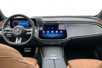 Mercedes Klasa E 220 d 4-Matic AMG